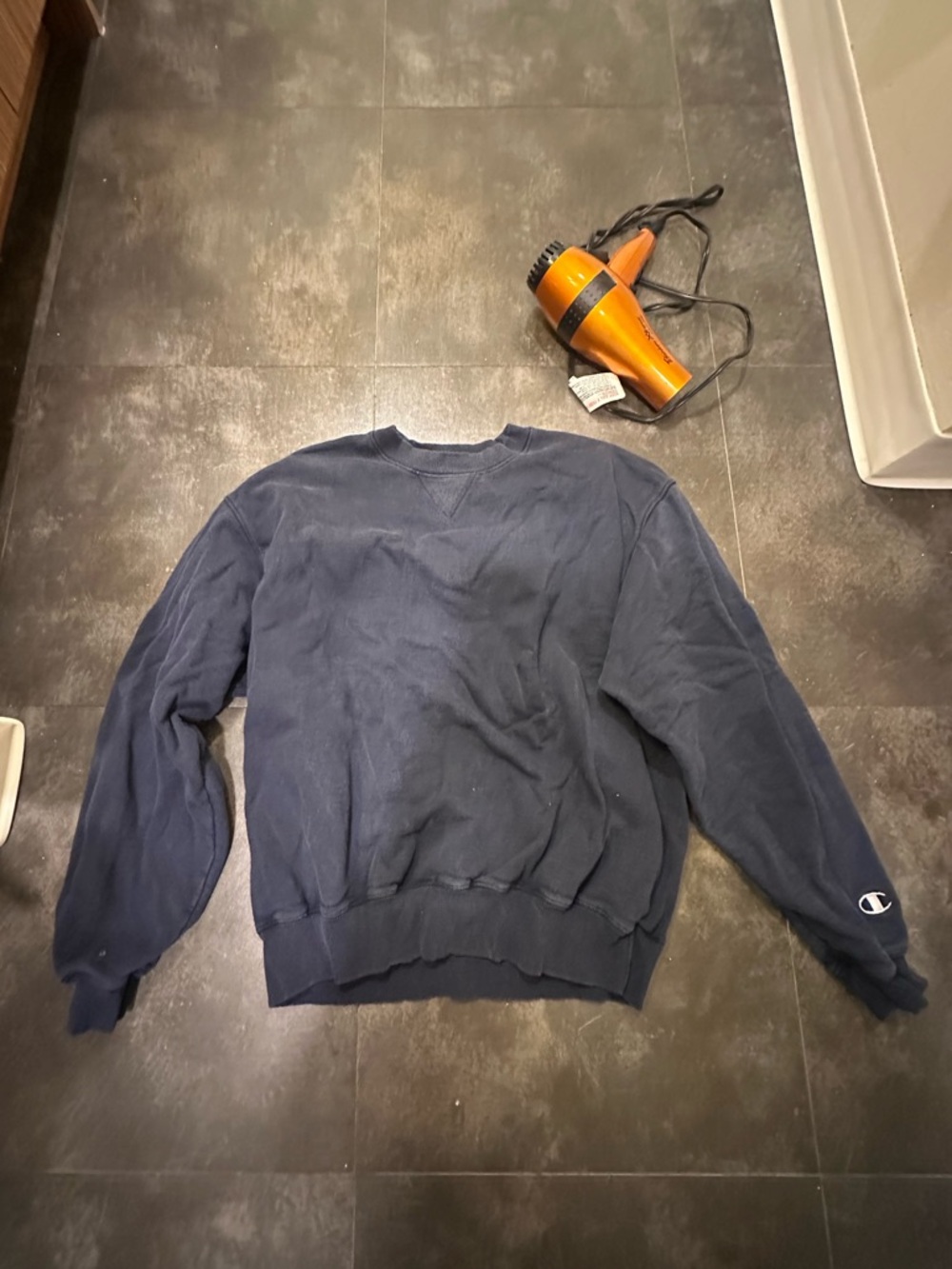 Vintage Heavyweight Champion Navy Crewneck Sweatshirt - Men's Pullover